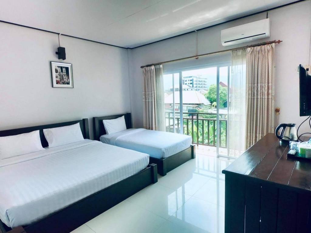 Phou Ang Kham 2 Hotel Vang Vieng Εξωτερικό φωτογραφία
